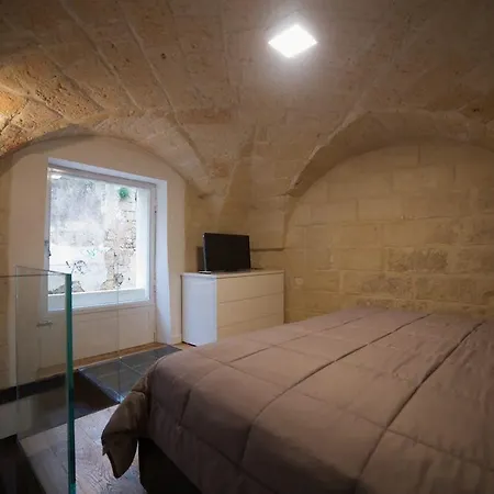 Suite Del Teatro Romano Lecce Exterior photo